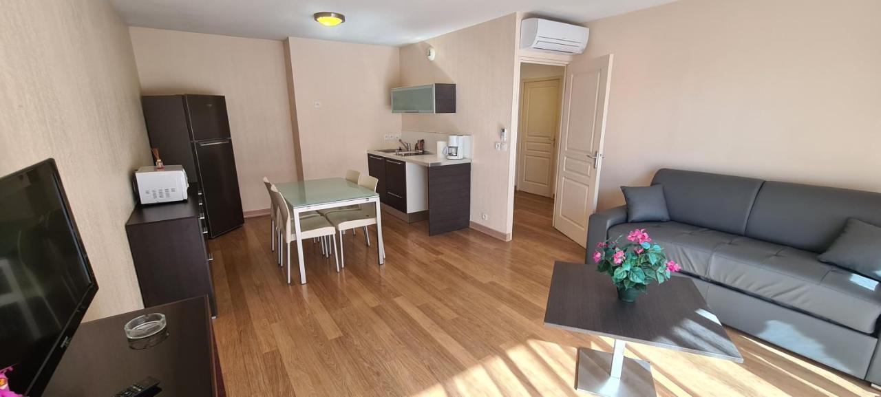 Residence Syracuse Villeneuve-Loubet Bagian luar foto